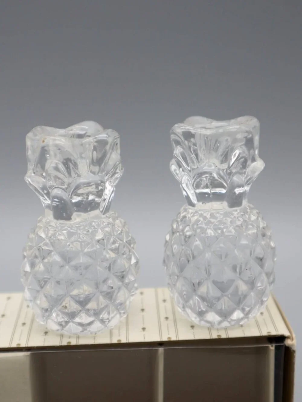 4 Vtg Williams-Sonoma Clear Glass Pineapple Tiny Taper Candle Holders Tropical